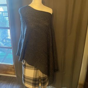 NWT Sweater Shaw